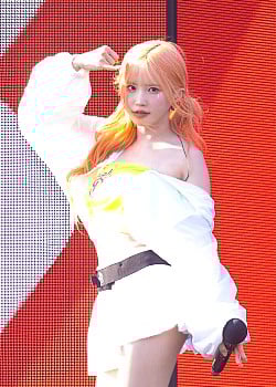Song Ha-young